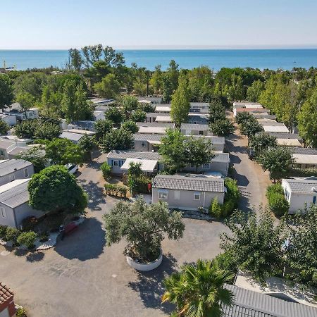 Готель Camping Pleine Mer В'яс Екстер'єр фото